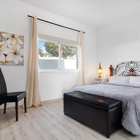 Casa Abubilla Holiday home Nazaret